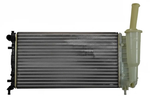 Radiateur eau ailettes - d'eau,